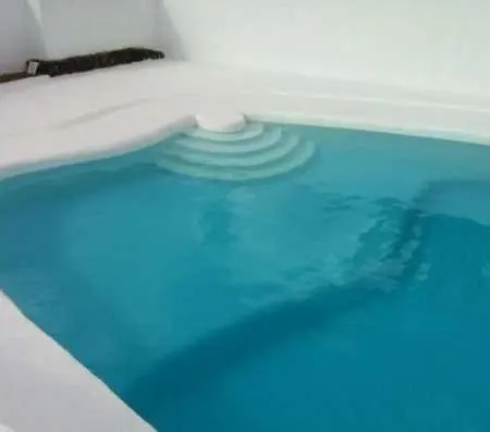 Διαμέρισμα Sleeps 8 Pool Wifi *